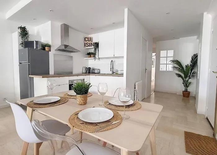 Appartement 3p Refait A Neuf - Parking L430cm X W275cm Antibes